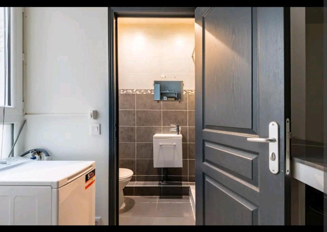 Studio Montelimar Cosy, Calme, Netflix +Wifi Lägenhet Exteriör bild